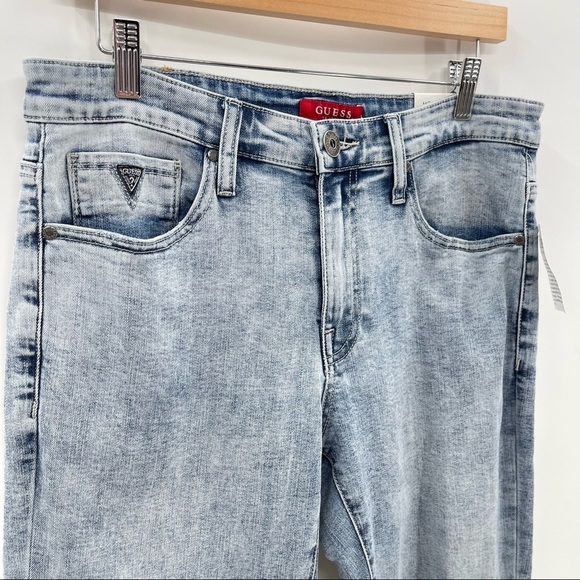 NWT Guess Avalon Modern Skinny Light Wash Jeans Size 31 x 32 - Picture 2 of 13